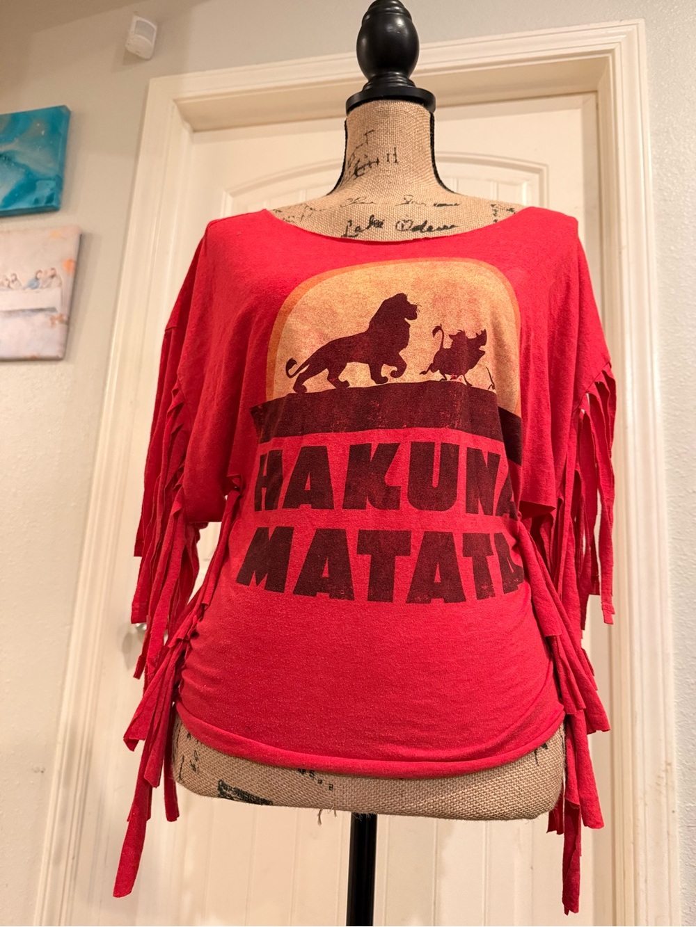 Hakuna Matata Fringe Sleeve Womens Top - Red